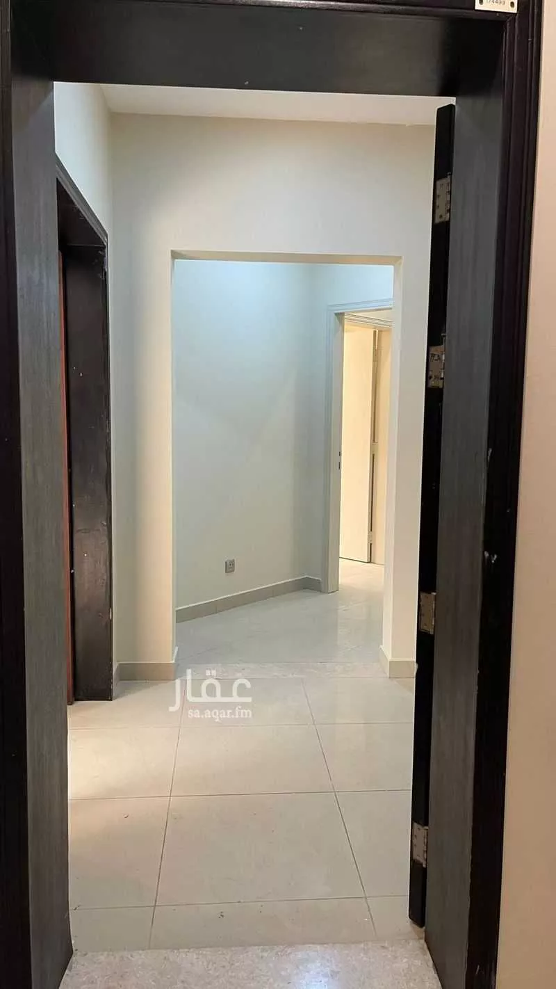 شقة 3 غرف في الحمرا 5