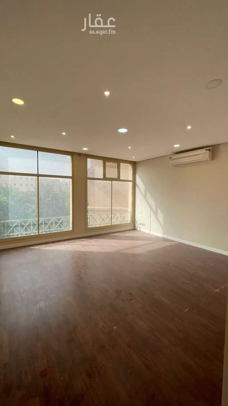 شقة 3 غرف في الحمرا 9