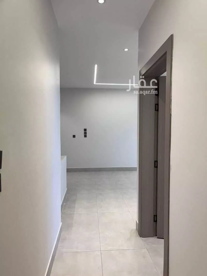 شقة 4 غرف في الحمرا 6