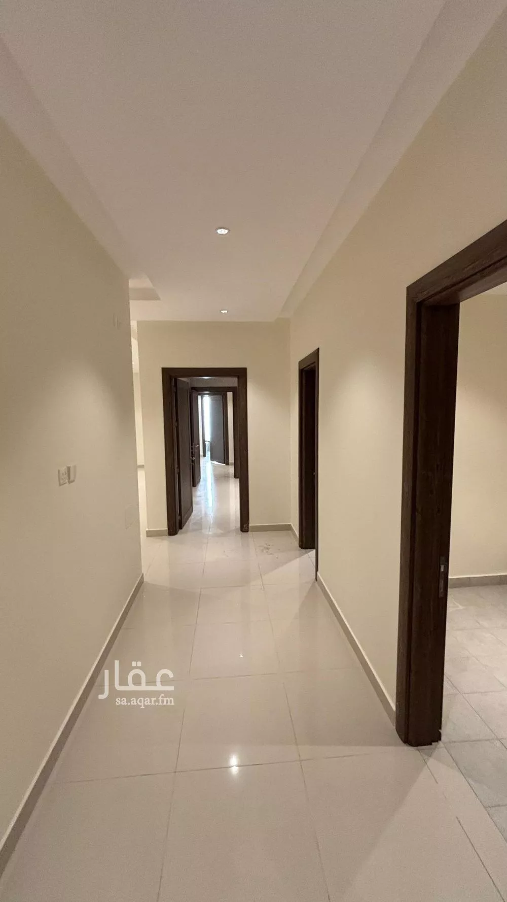 شقة 5 غرف في الدفاع 5