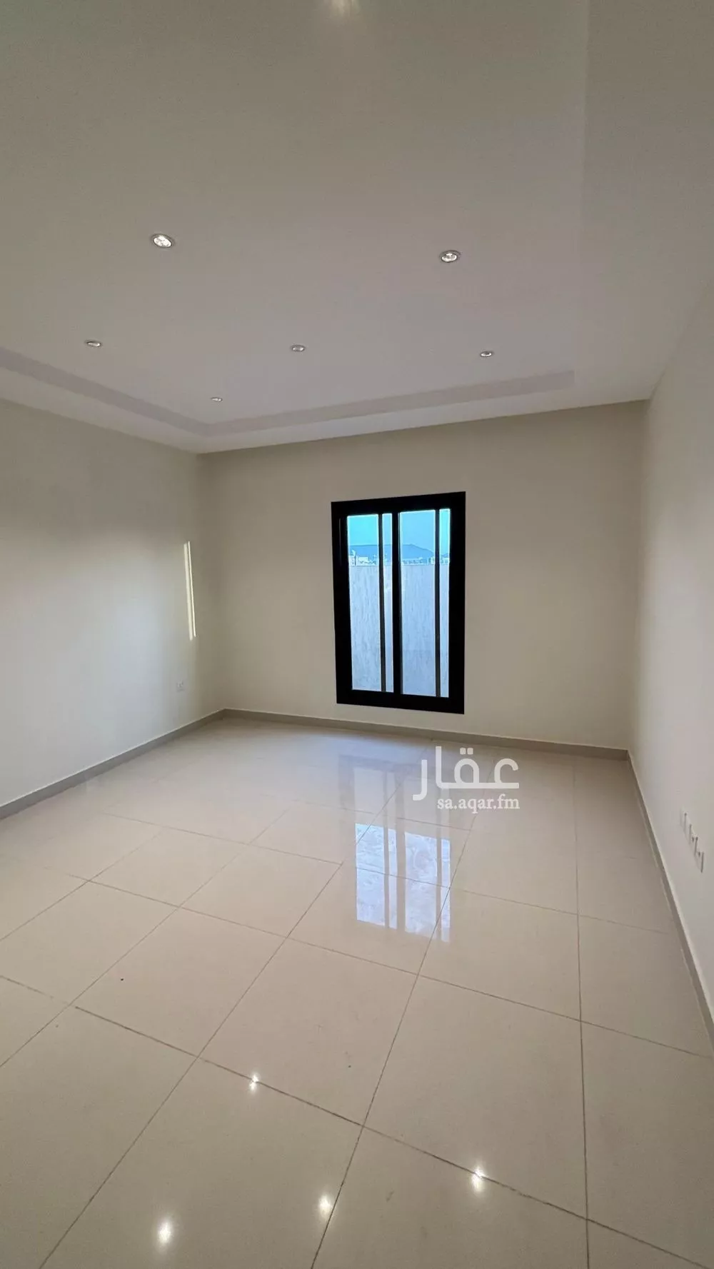 5 bedroom apartment in Al Difa 3