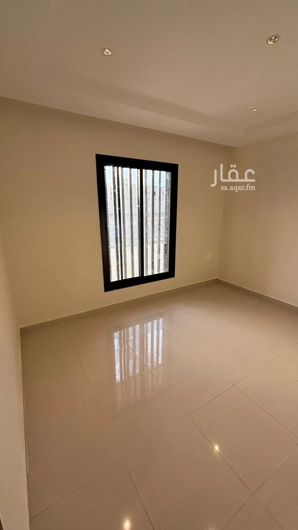 شقة 5 غرف في الدفاع 6