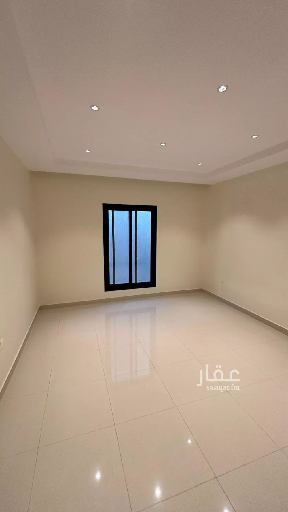 شقة 5 غرف في الدفاع 2