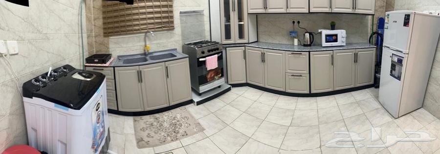 شقة 4 غرف في الرمال 5