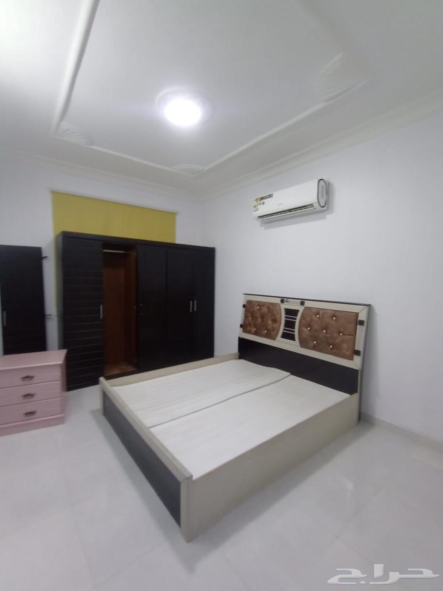 فيلا 5 غرف في المونسية 8