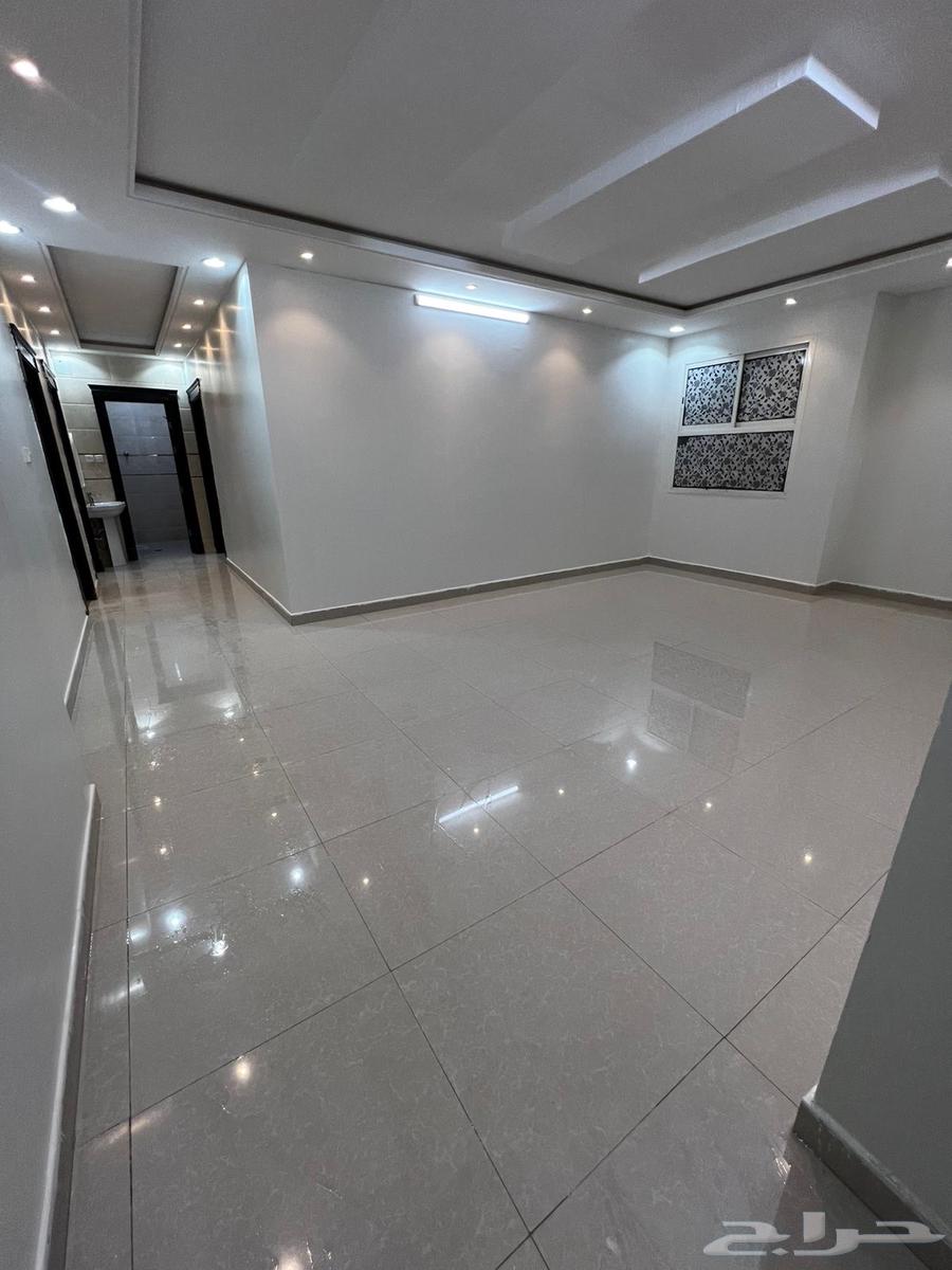 شقة 5 غرف في طويق 5