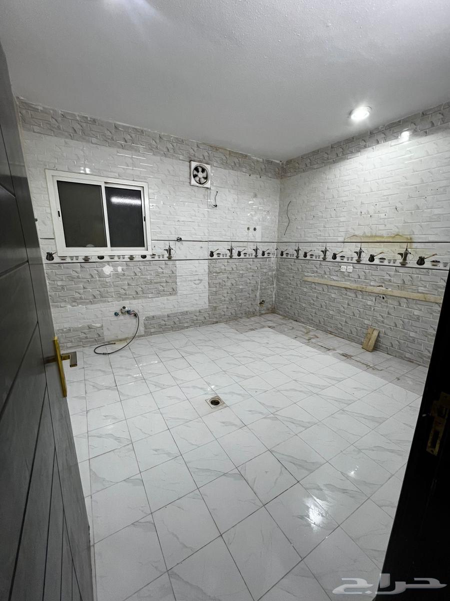 شقة 5 غرف في طويق 10