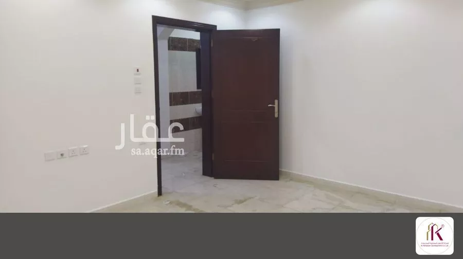 شقة 5 غرف في الأجواد 2