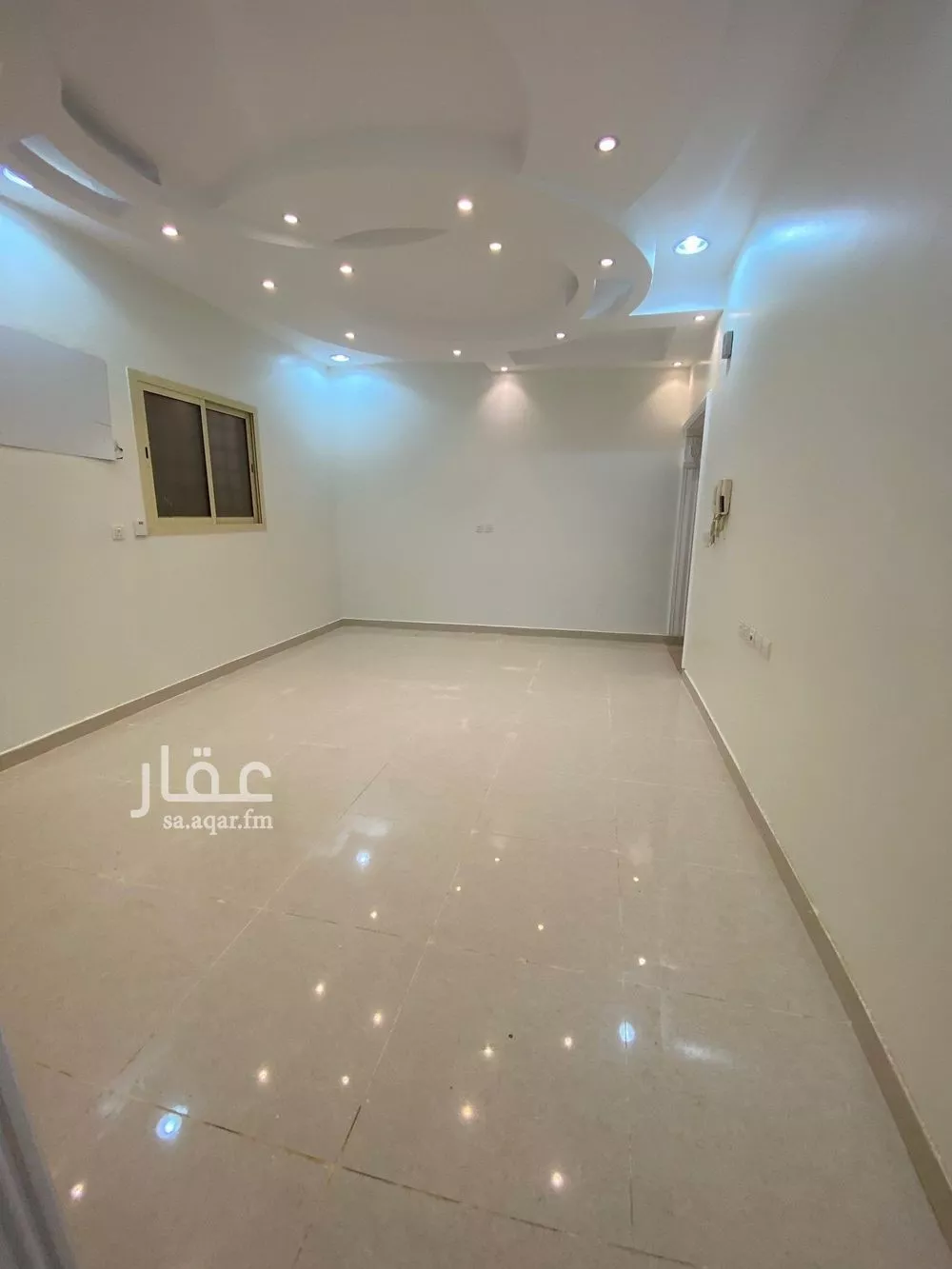 4 bedroom floor in Al Munsiyah 7