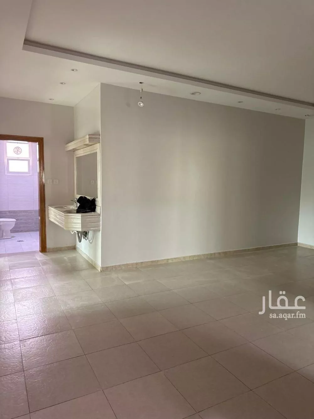 4 bedroom floor in Al Jazirah 13