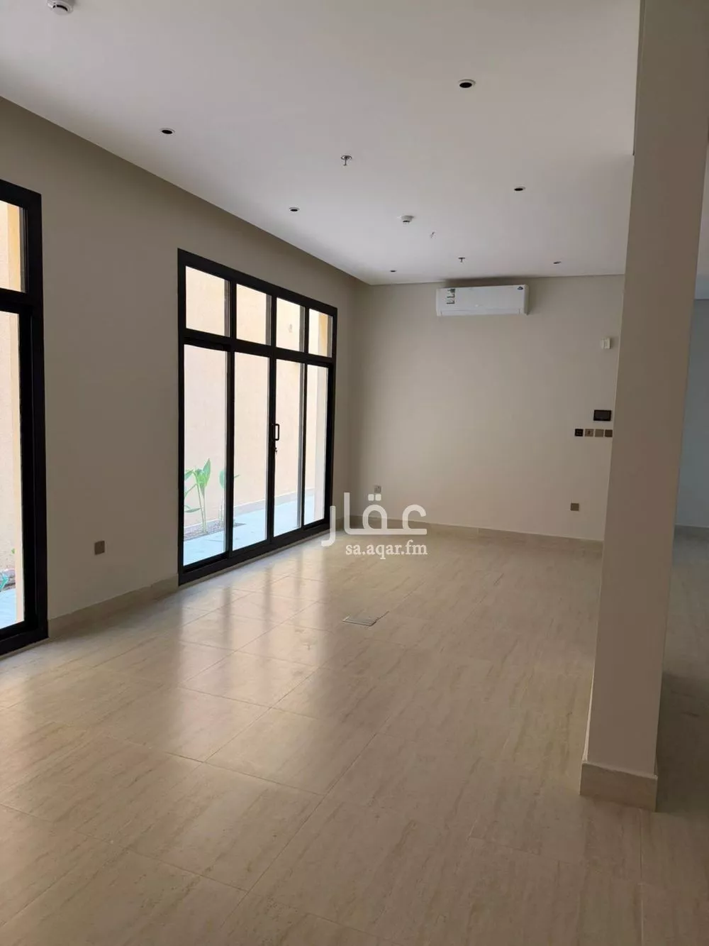 شقة 4 غرف في الرمال 7