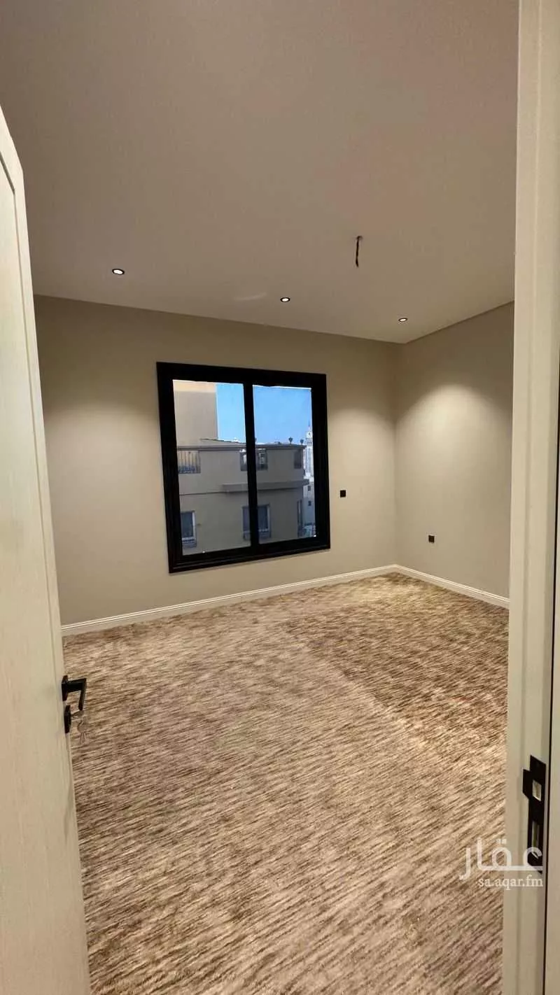 شقة 4 غرف في النهضة 5