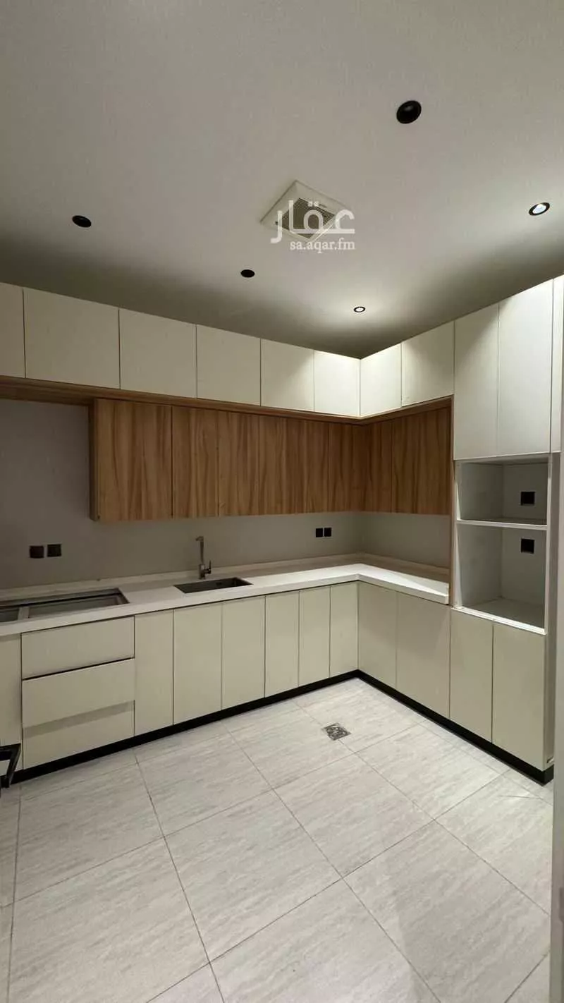 شقة 4 غرف في النهضة 8