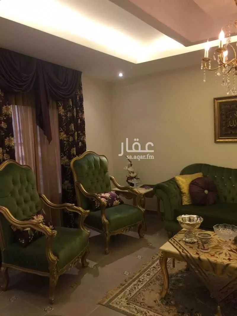 شقة 5 غرف في العزيزية 4