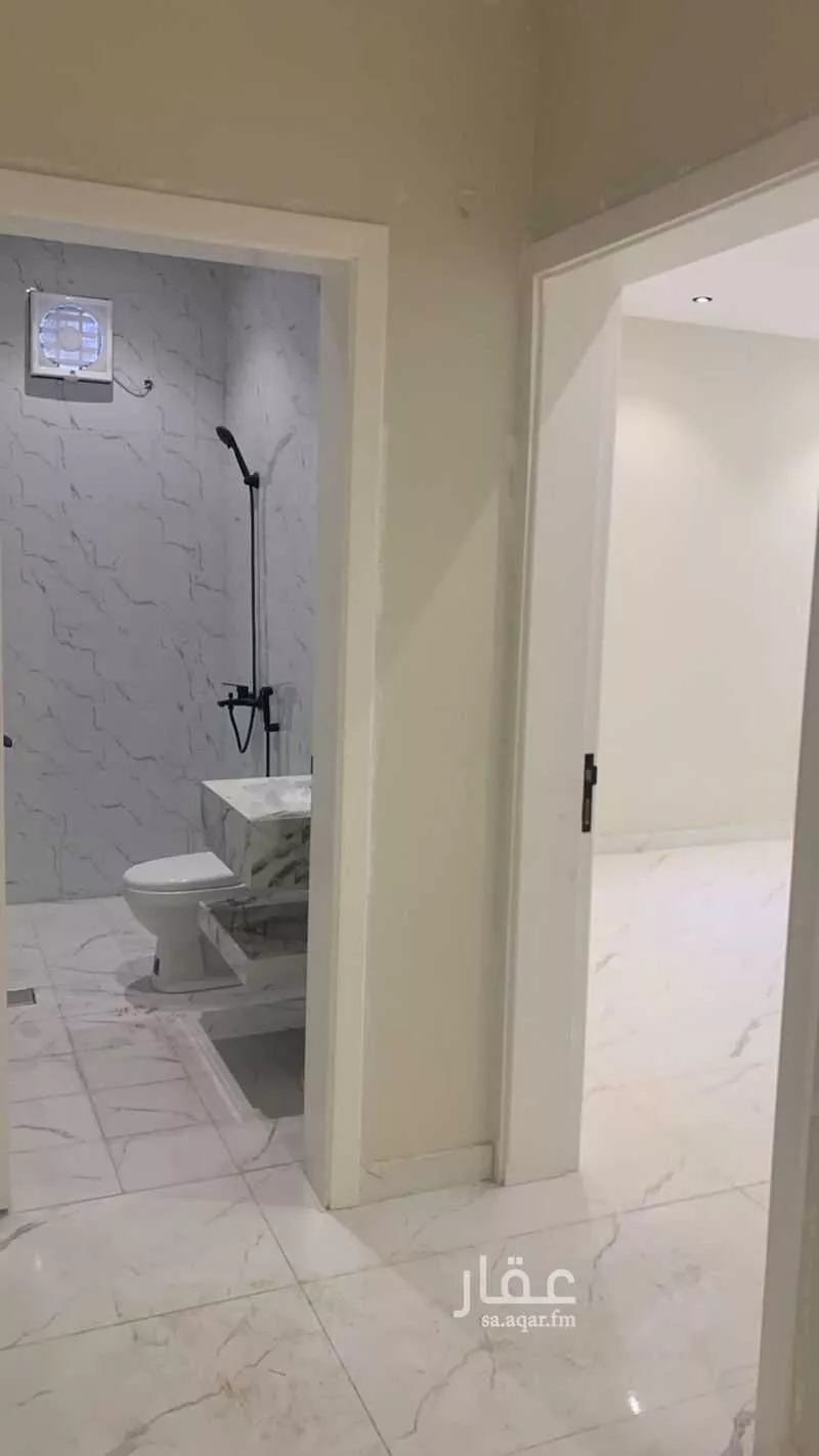 شقة 3 غرف في الشراع 4