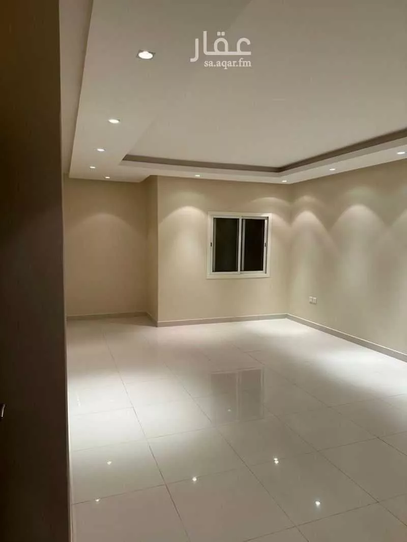 4 bedroom floor in Al Wadi 5