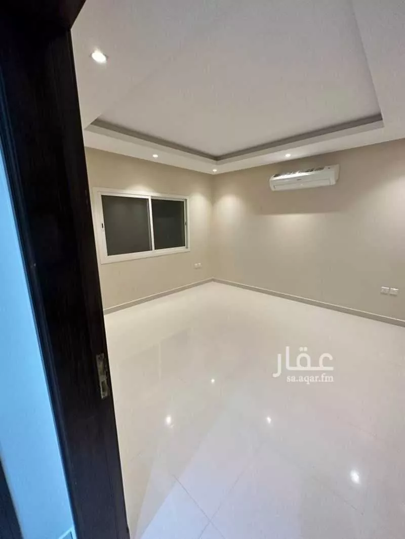 4 bedroom floor in Al Wadi 6