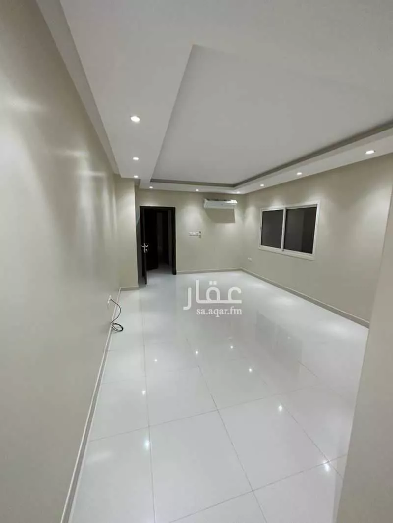 4 bedroom floor in Al Wadi 7