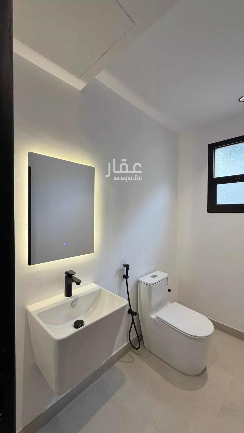 شقة 1 غرف في الملقا 19