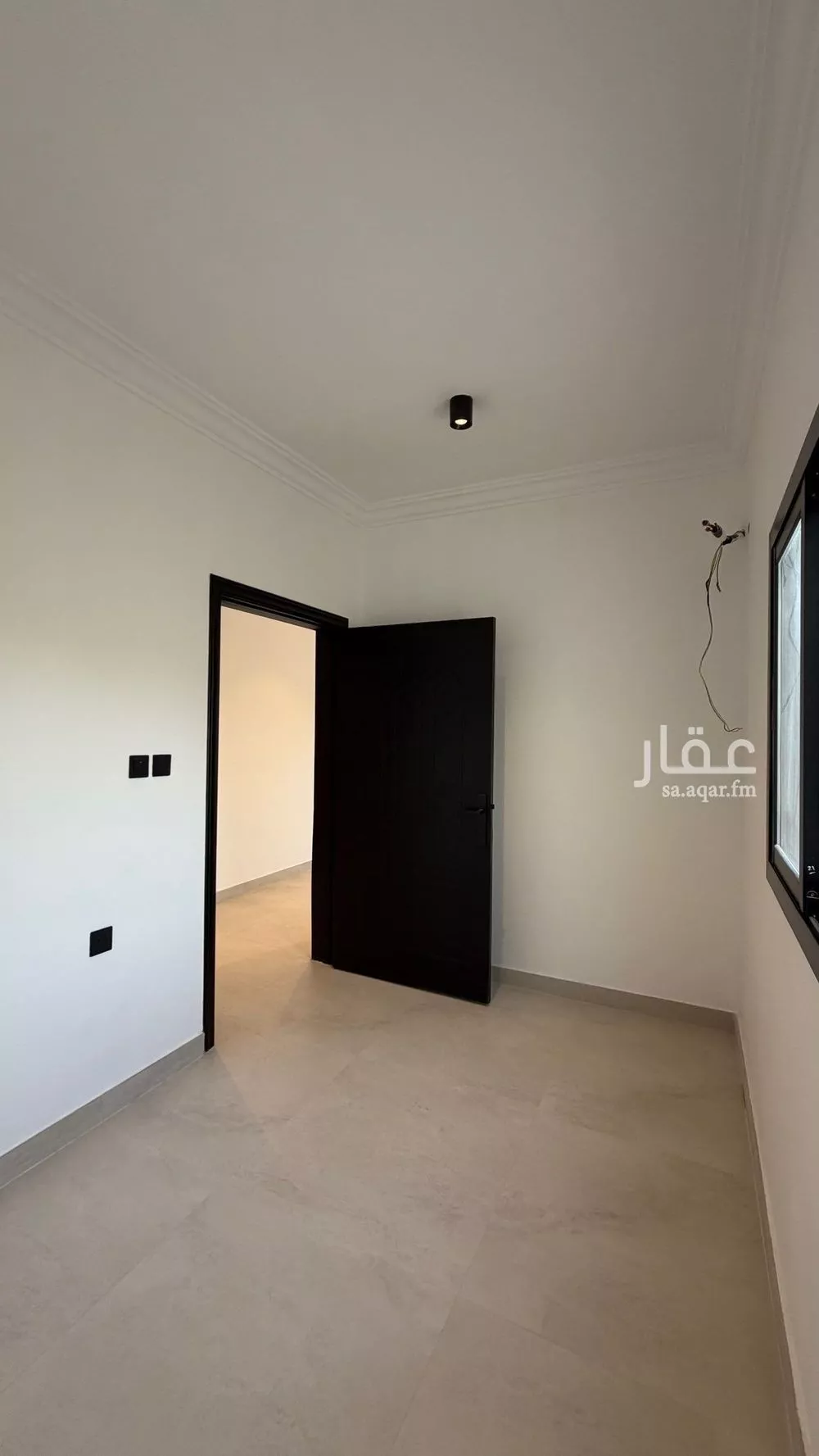 شقة 1 غرف في الملقا 21