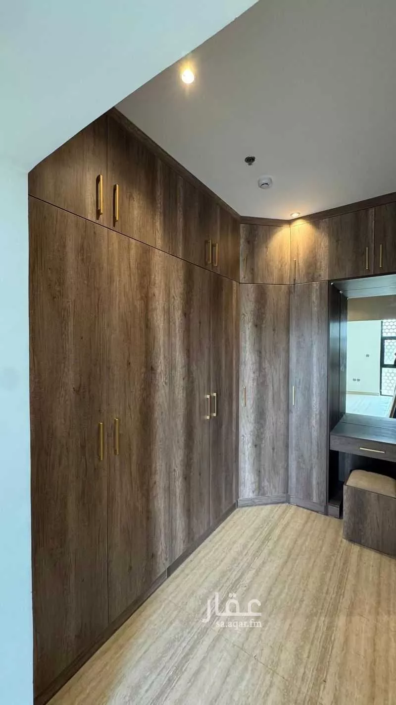 4 bedroom apartment in Al Salamah 2