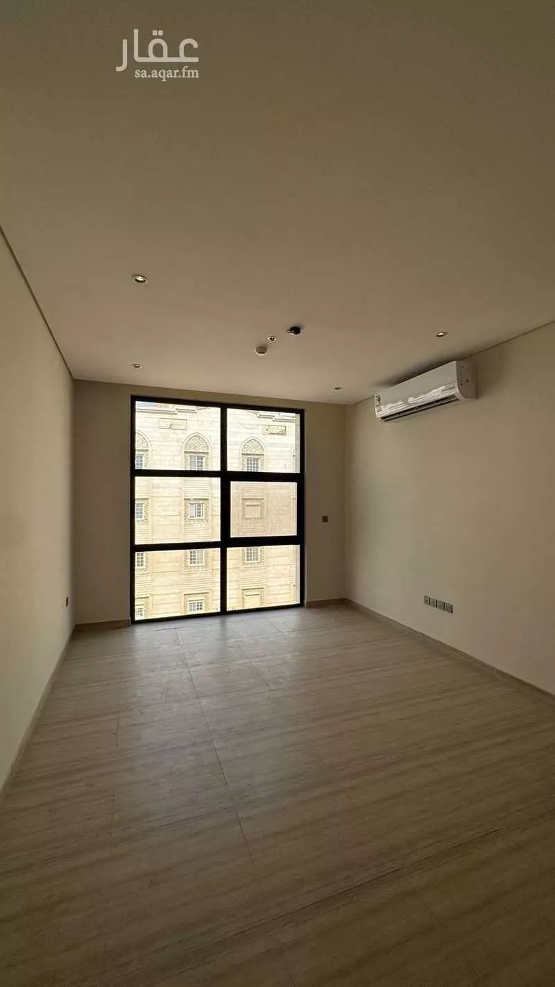 4 bedroom apartment in Al Salamah 5