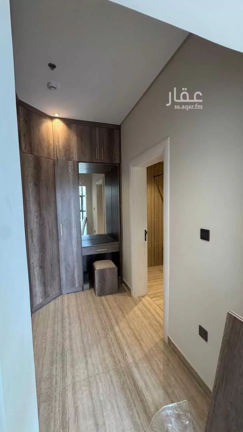 4 bedroom apartment in Al Salamah 7