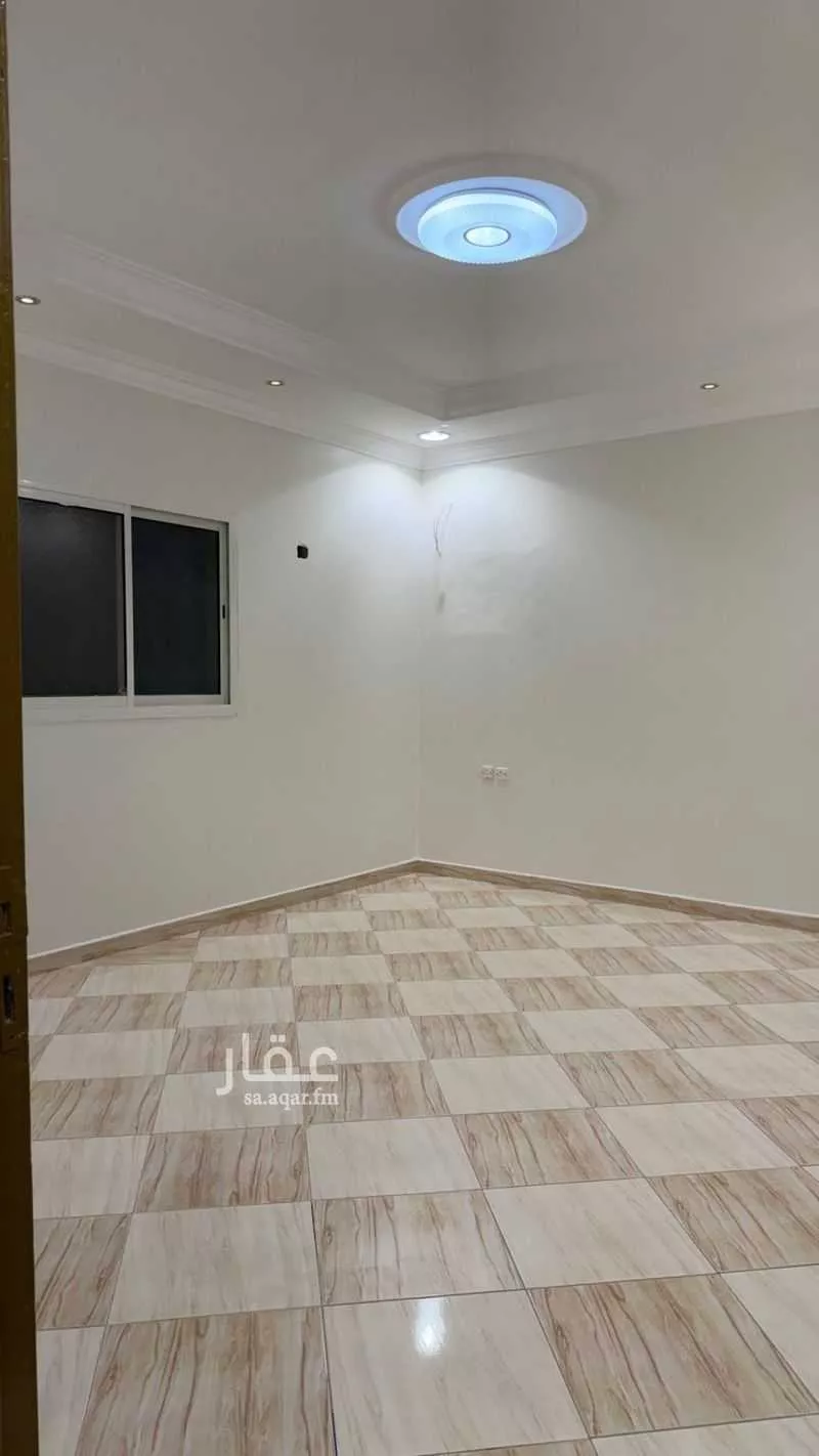 4 bedroom floor in Dhahrat Laban 13