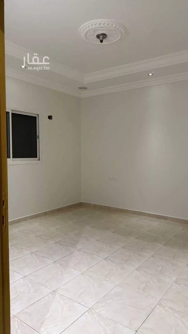4 bedroom floor in Dhahrat Laban 14