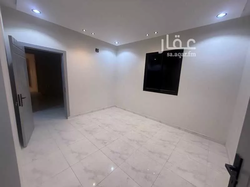 دور 5 غرف في بدر 6