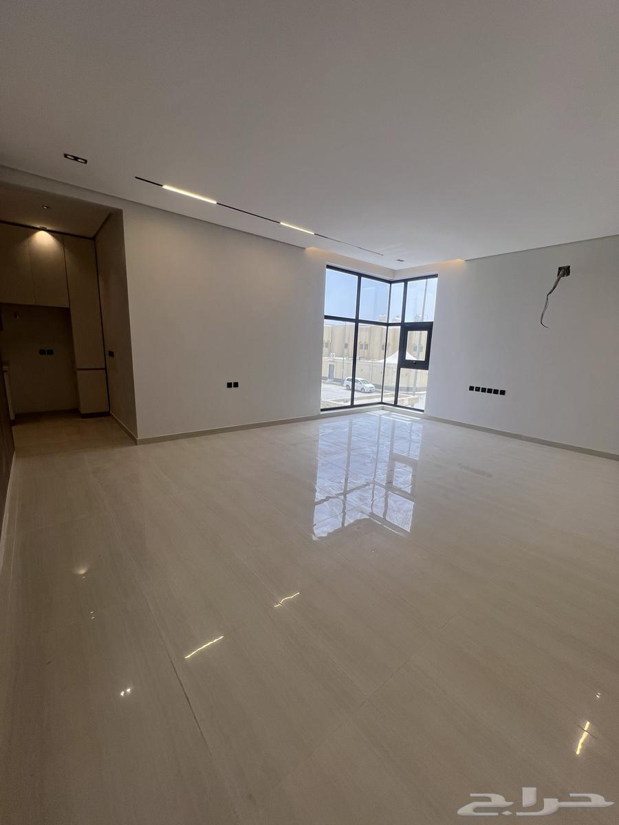 فيلا 5 غرف في السعادة 3