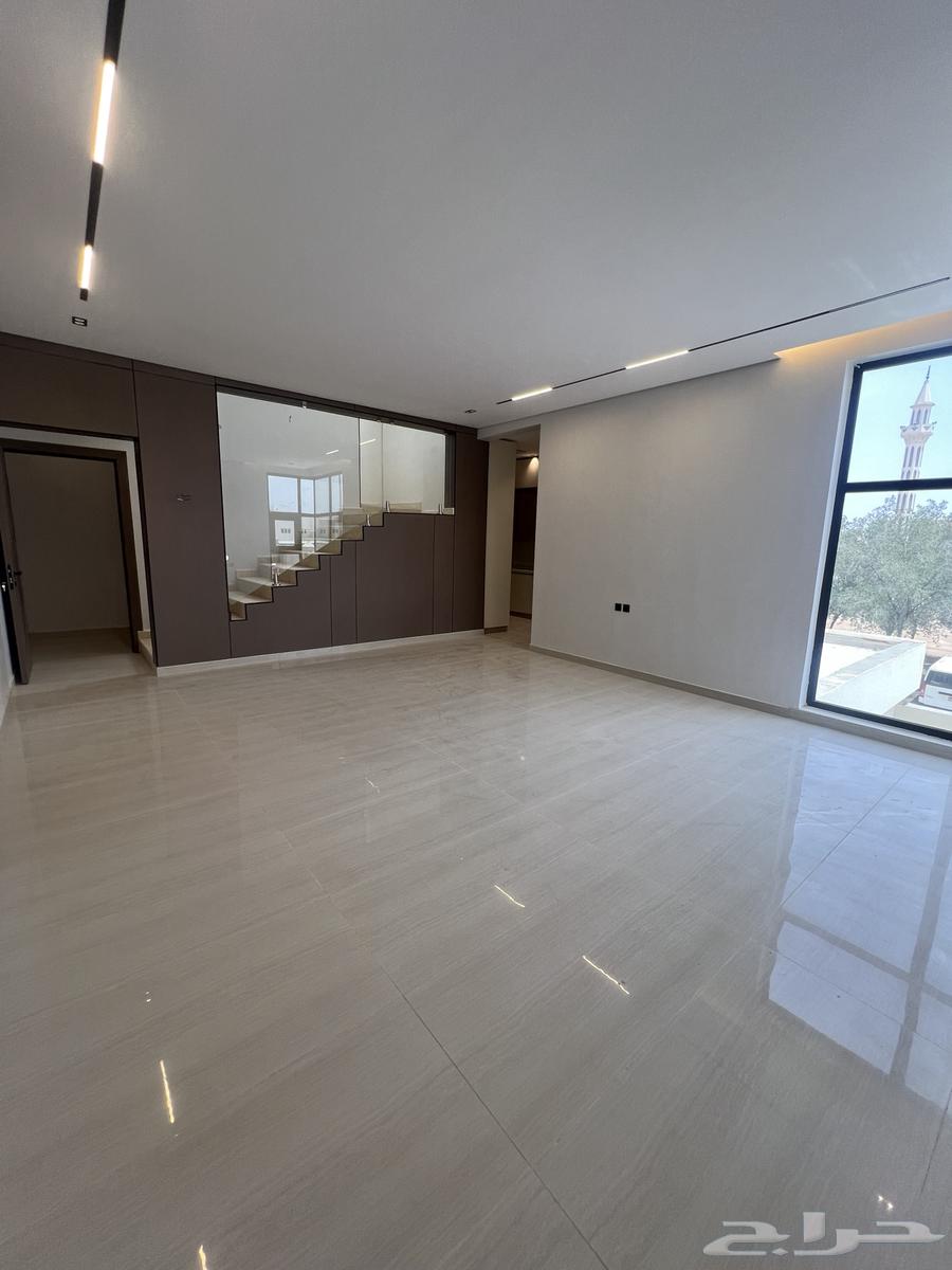 فيلا 5 غرف في السعادة 2