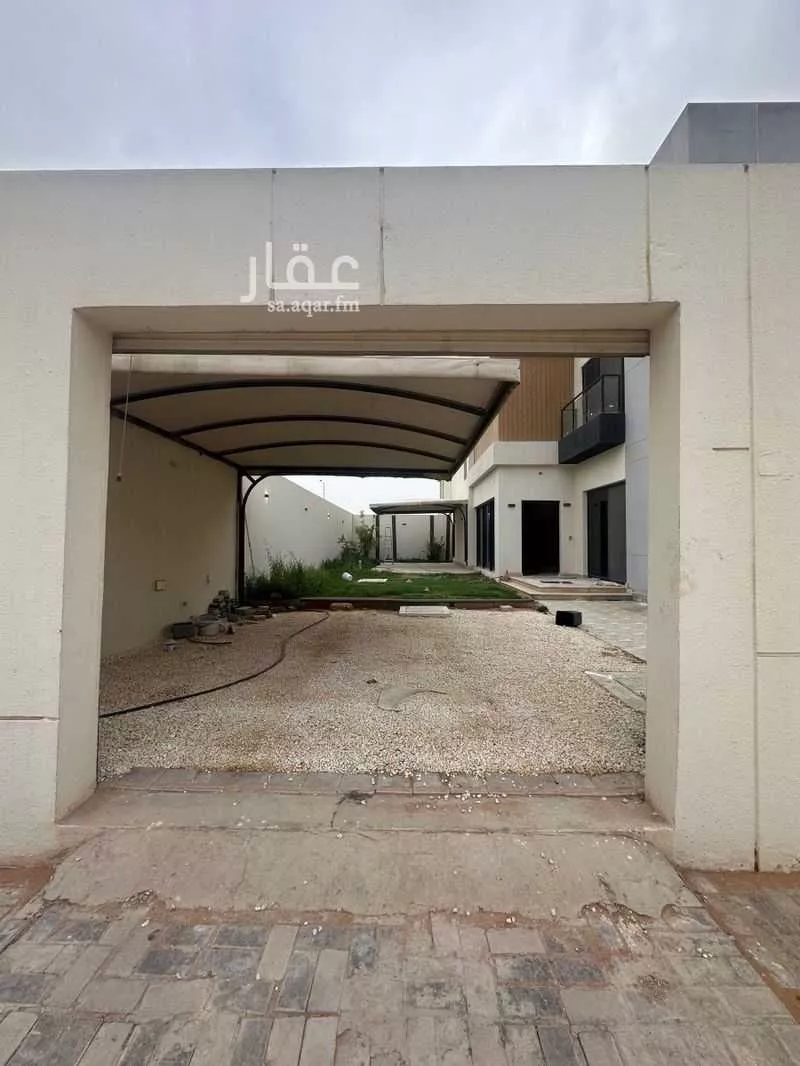 فيلا 3 غرف في الجنادرية 2