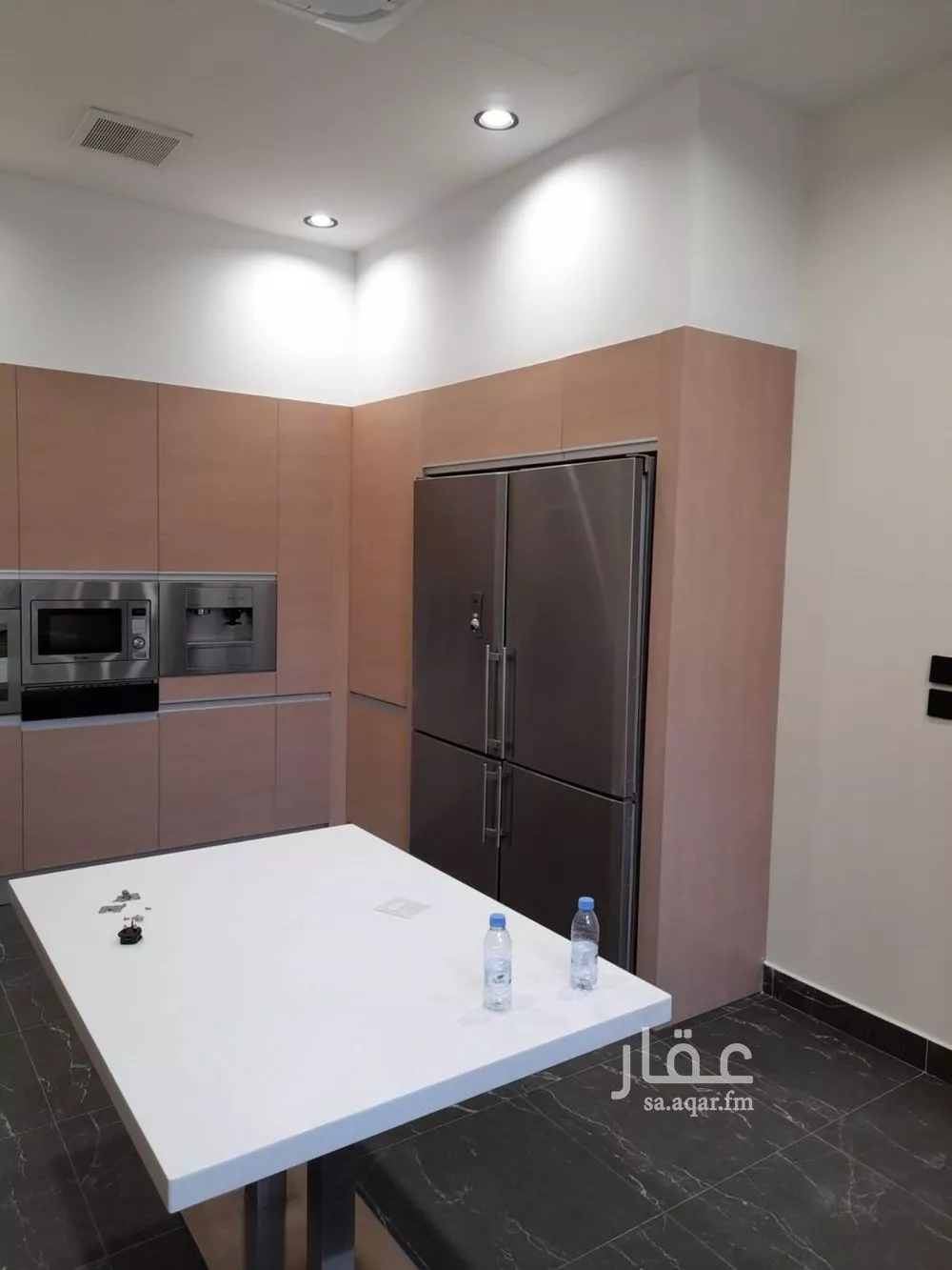 فيلا 4 غرف في الصحافة 13