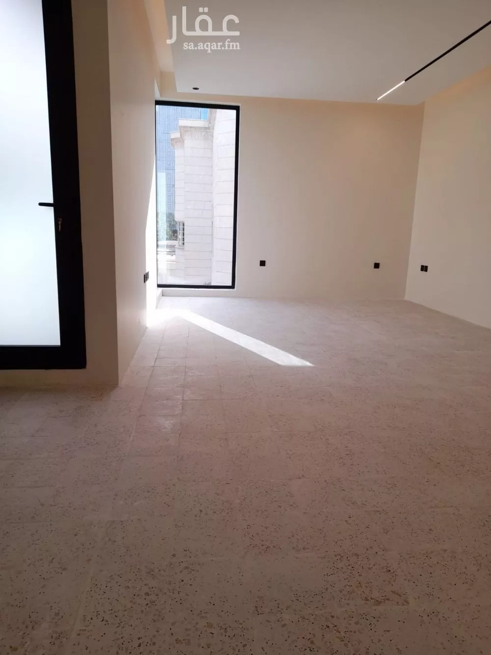 فيلا 4 غرف في الصحافة 20