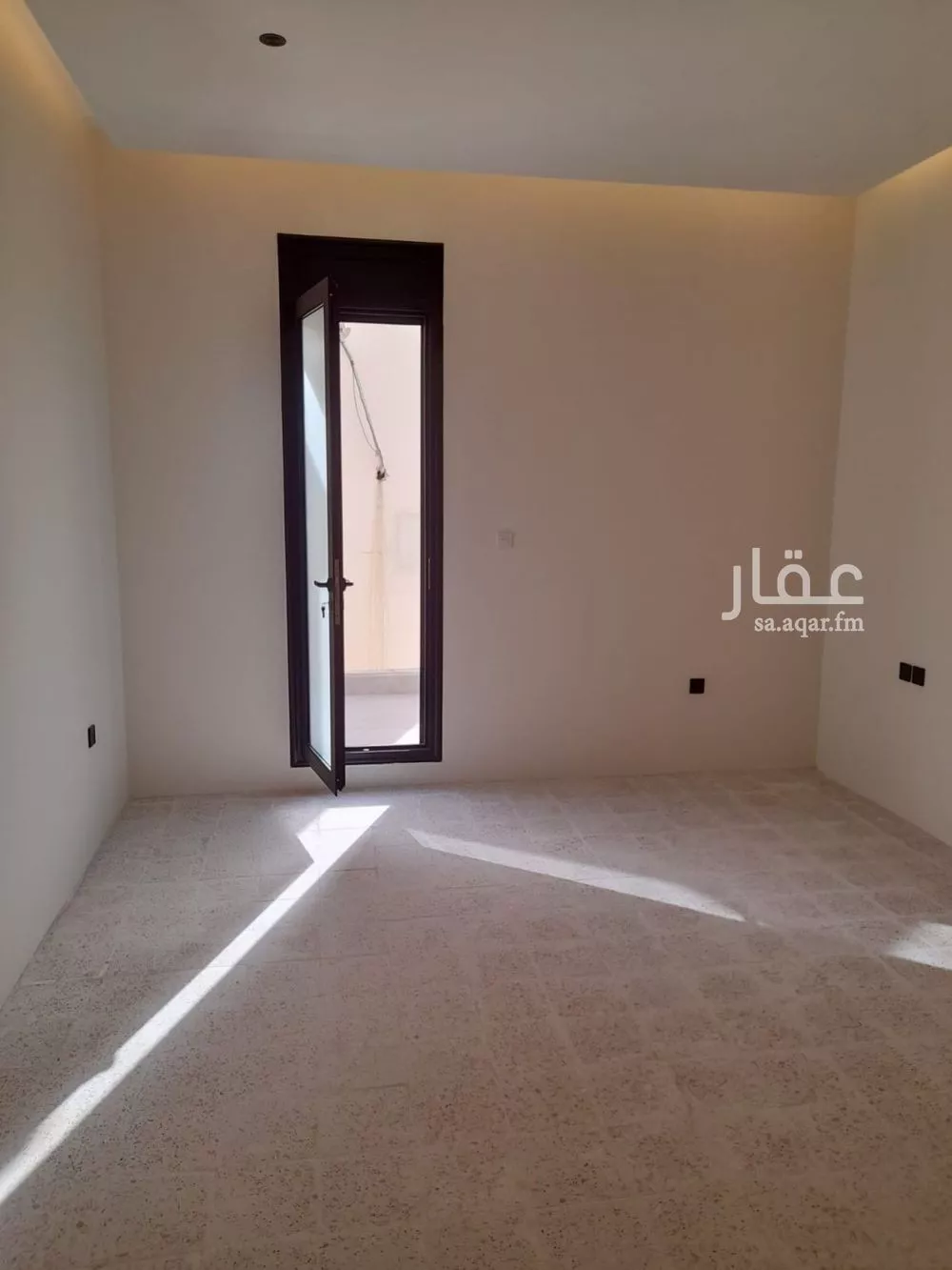 فيلا 4 غرف في الصحافة 21