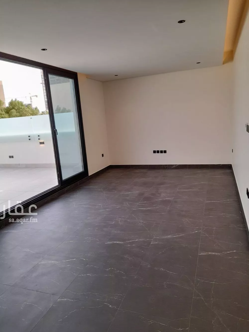 فيلا 4 غرف في الصحافة 22