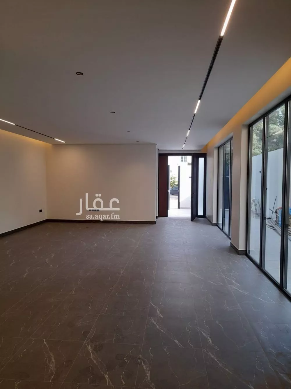 فيلا 4 غرف في الصحافة 5