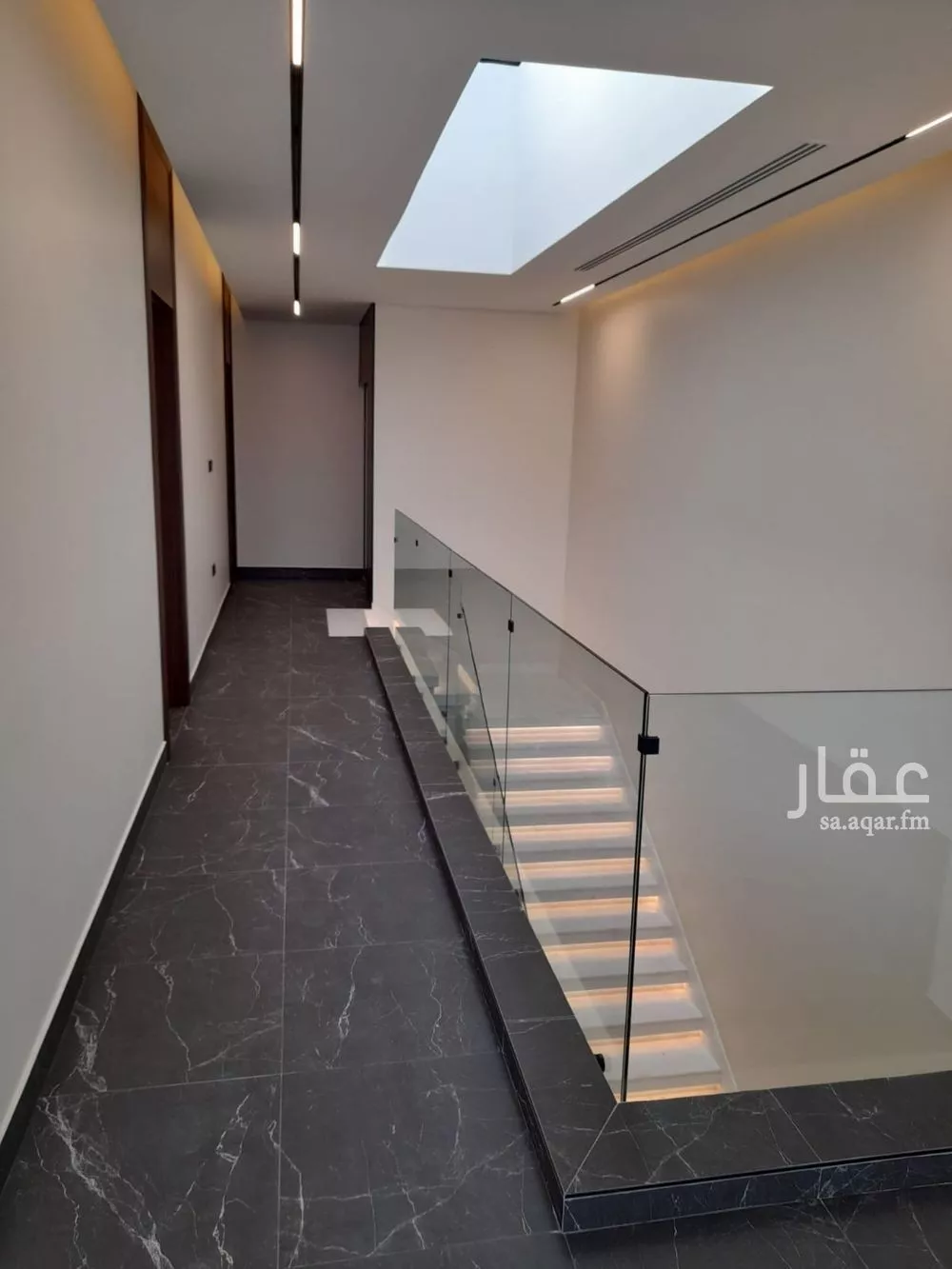 فيلا 4 غرف في الصحافة 7