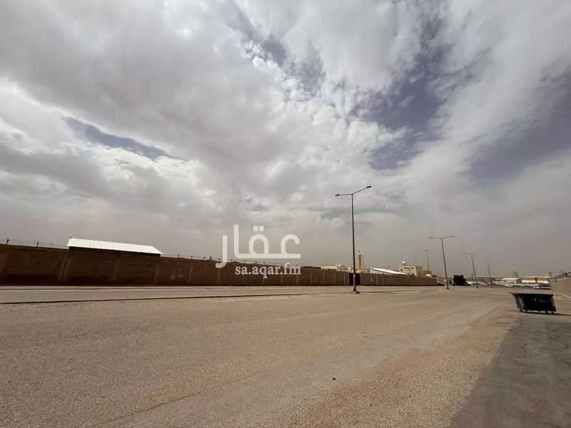 أرض 15200 م² في المناخ 4