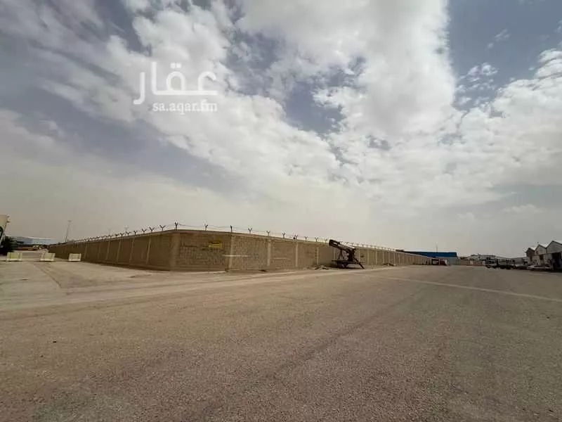 أرض 15200 م² في المناخ 5