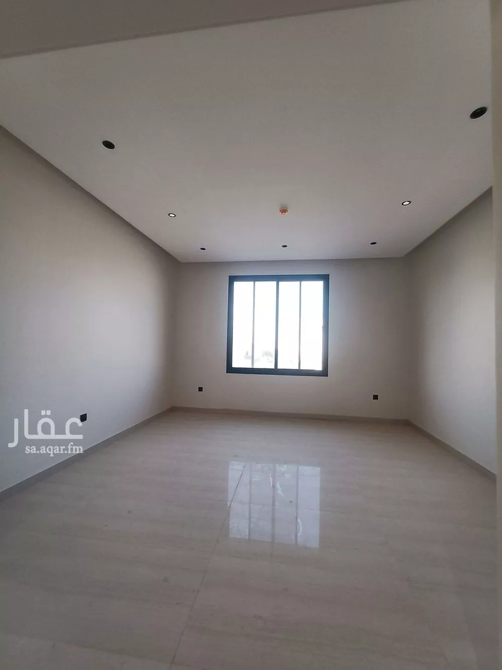 شقة 3 غرف في الحزم 8