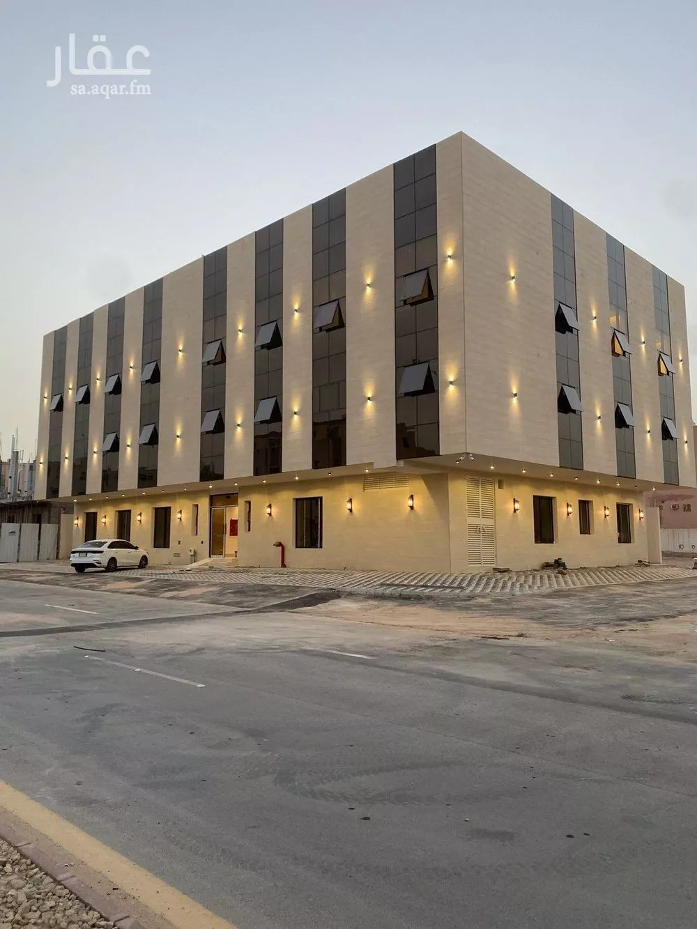 4 bedroom apartment in Dhahrat Laban 13