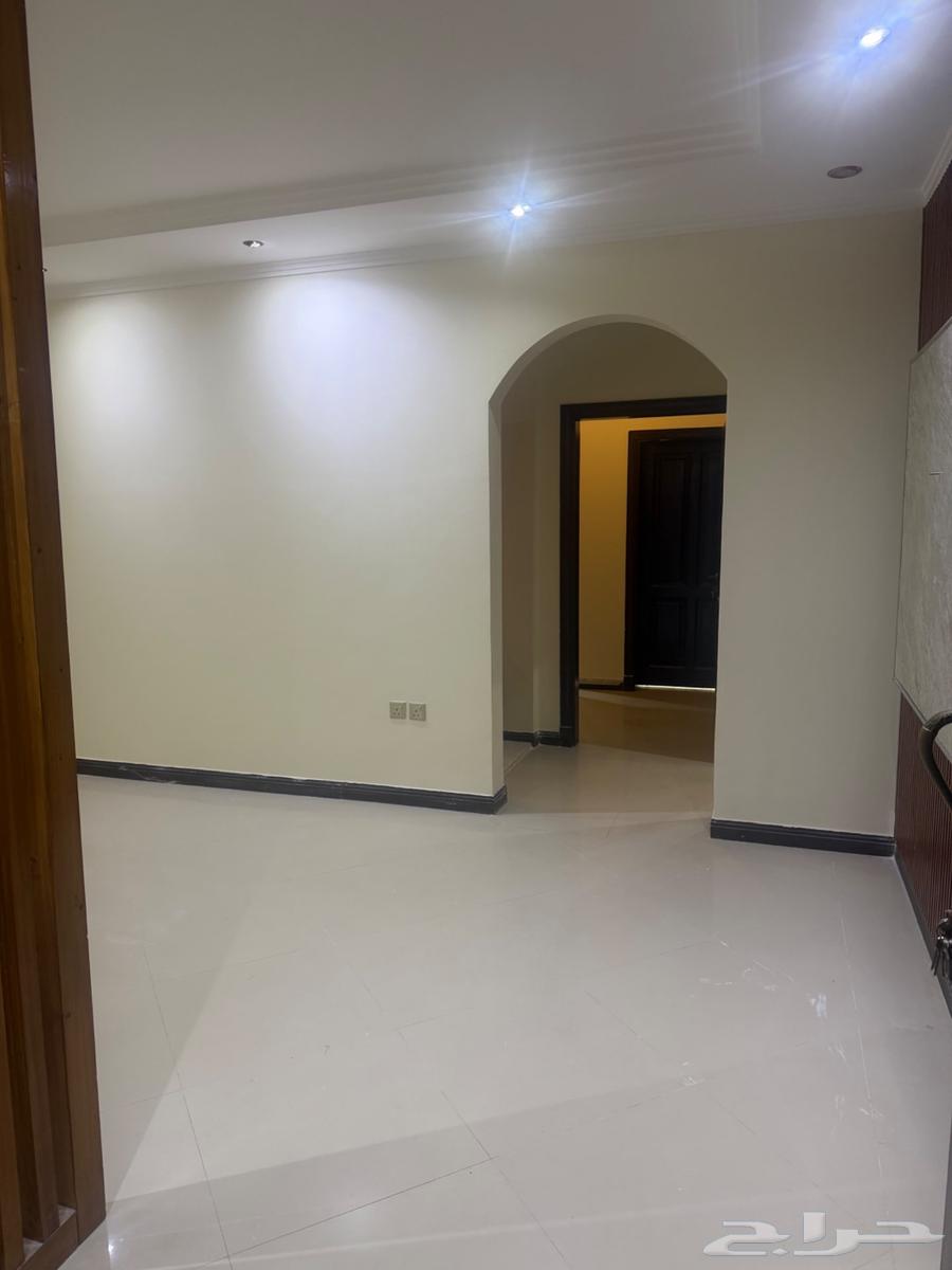 شقة 2 غرف في النهضة 5