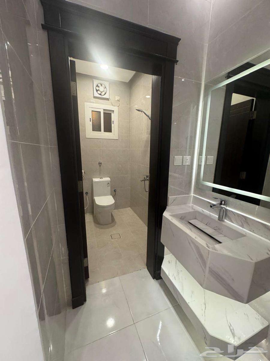 شقة 5 غرف في الصوارى 3