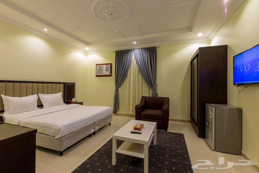 شقة 2 غرف في الروابي 5