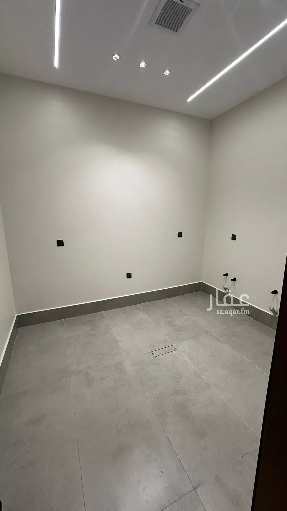 فيلا 4 غرف في ظهرة لبن 4