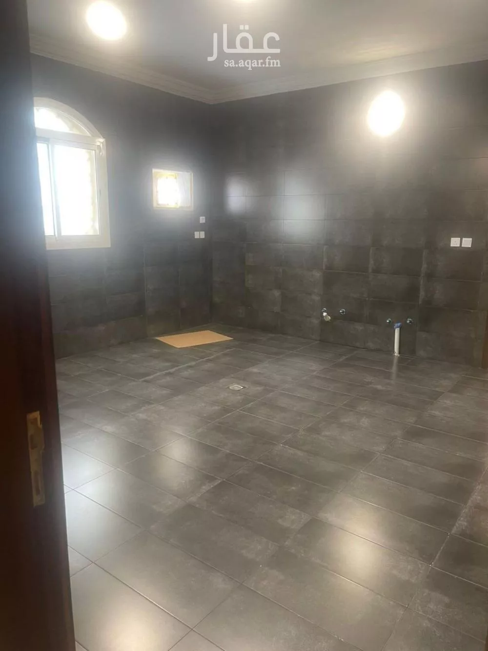 شقة 4 غرف في السامر 5