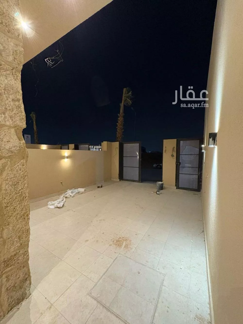 فيلا 5 غرف في الشرق 7