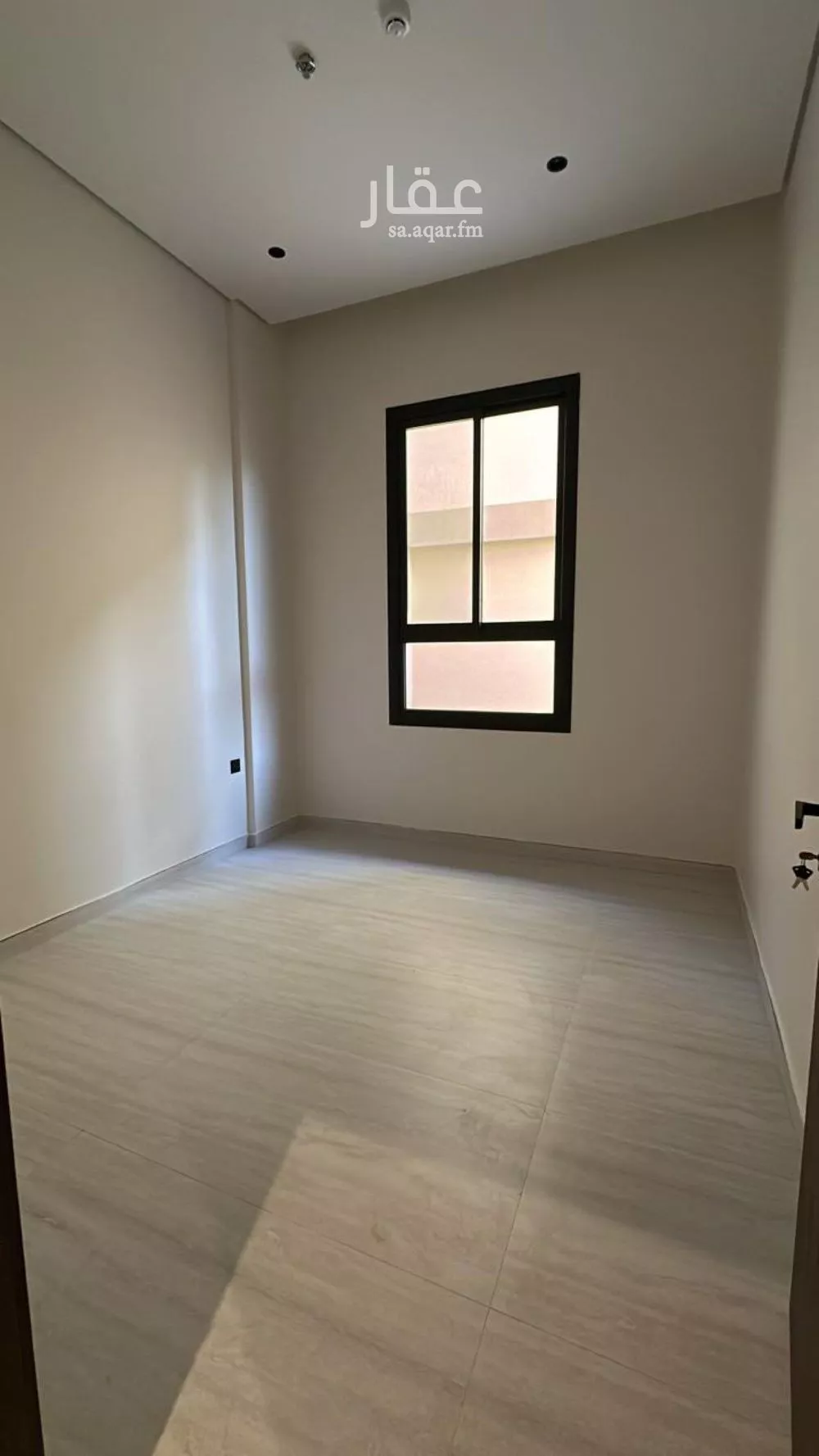 شقة 4 غرف في المهدية 8